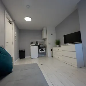 Apartment Modern One Bed, Brighton